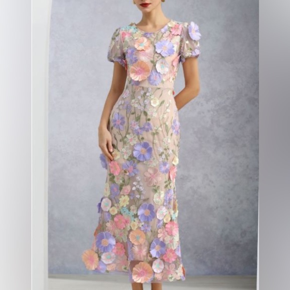 Floral appliqué maxi dress